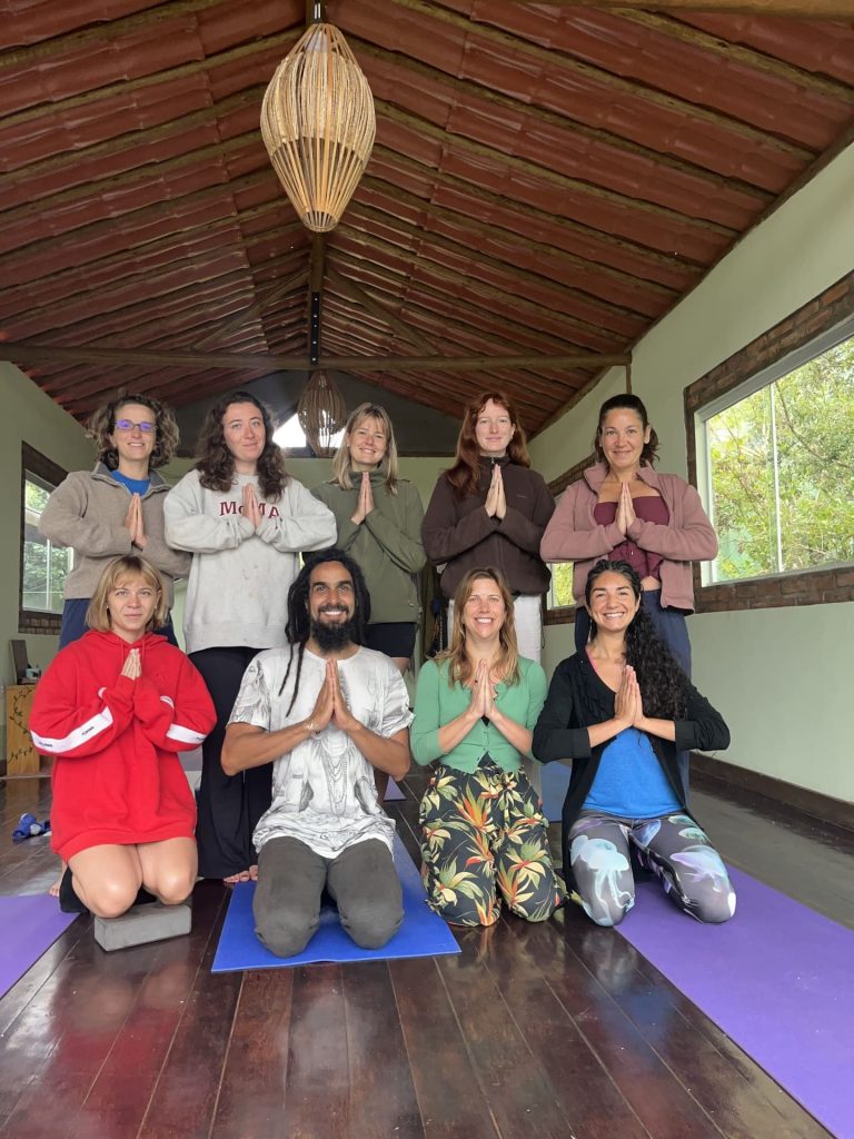 Casa-Shiva-Yoga_Grupos_041